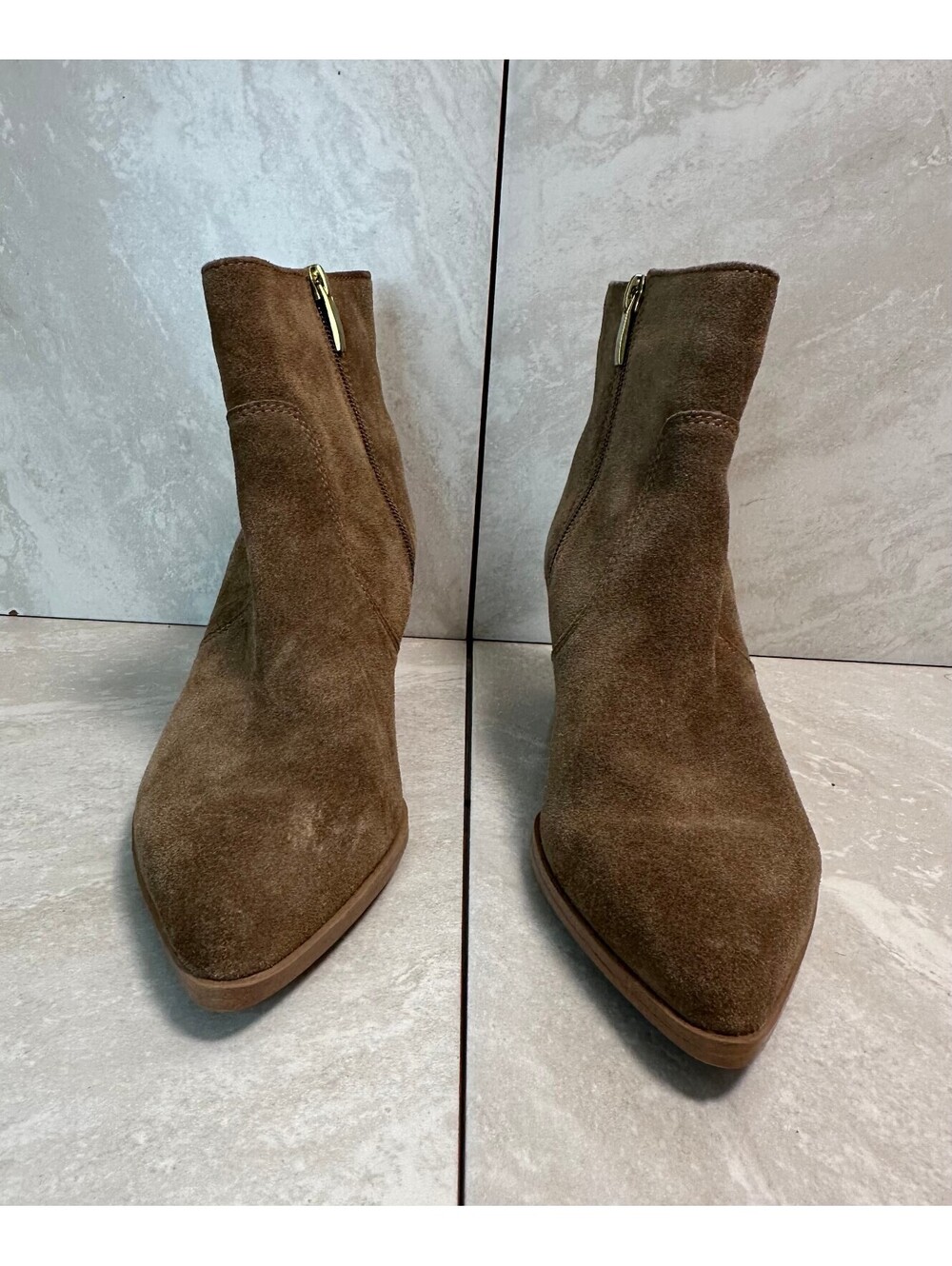 Franco Sarto taupe brown suede pointed toe ankle boots Size 8.5 quiet luxury